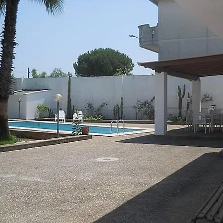 Leonardo With Private Pool Tiggiano